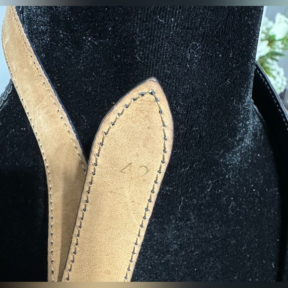 Vintage Moschino black leather belt with heart locket-Preloved - Picture 3 of 12